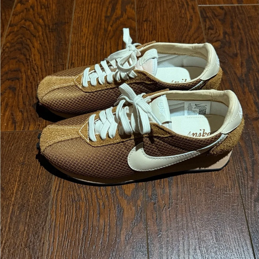 𝐍𝐈𝐊𝐄 LD’s 1000 sneakers men’s 7.5 or women’s 9 in brown - Picture 8 of 9